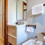 Incanto - 3 Bedroom & Free Parking Daire Bari