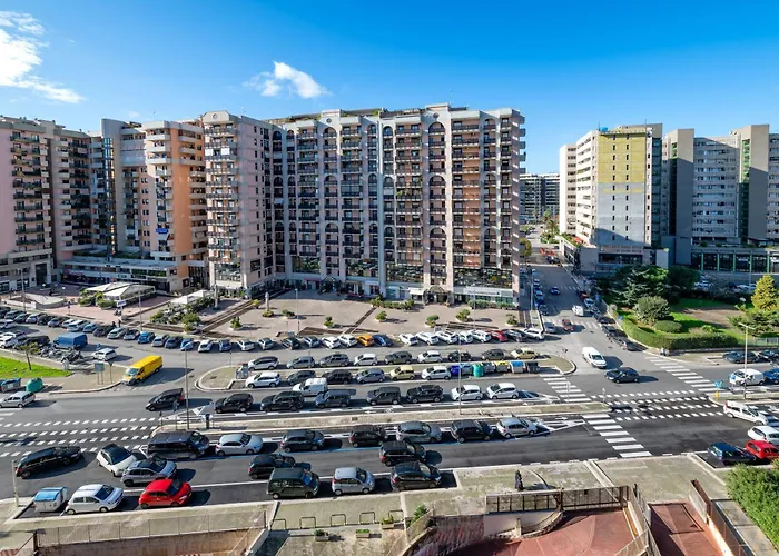 Апартаменти Incanto - 3 Bedroom & Free Parking *